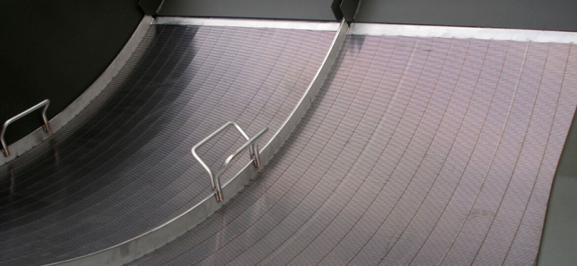 A Complete Guide to Industrial Screens & Sieves for Waste Water Screening